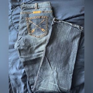 Cowgirl tuff jeans. Never worn. In like new condition. Size 34x35.